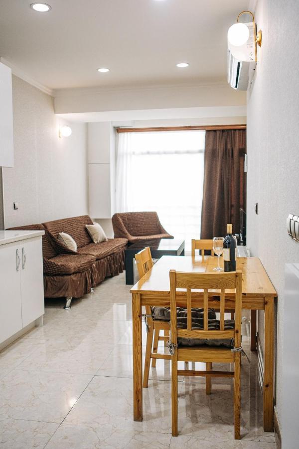 Apartament444 Tbilisi Ngoại thất bức ảnh